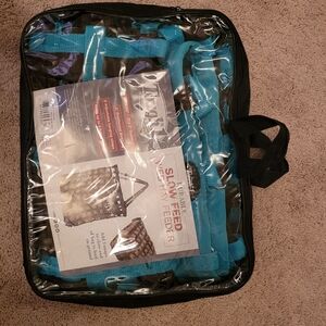 Slow feeder hay bag